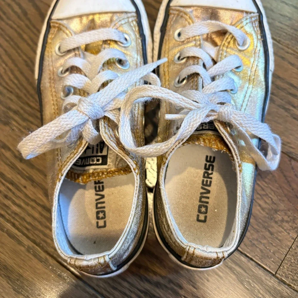Converse Sneakers Kids‎ Sz 12 Gold Glimmer Chuck Taylor All Star Low Top Shimmer